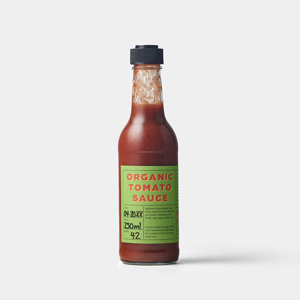 Mabu Mabu  Organic Tomato Sauce on white background